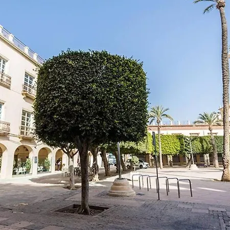 Precioso Piso En Centro Con Parking Gratis * Almeria