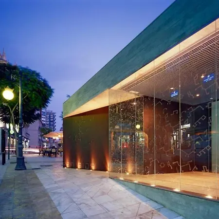 Precioso Piso En Centro Con Parking Gratis